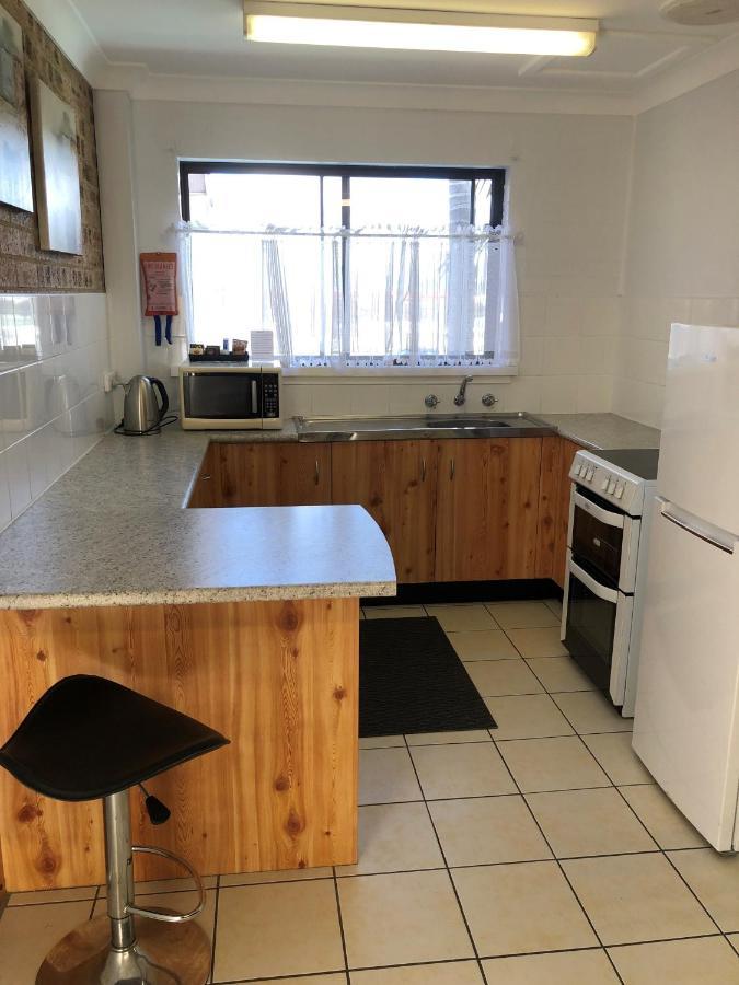 Avaleen Lodge Motor Inn Nowra Kültér fotó