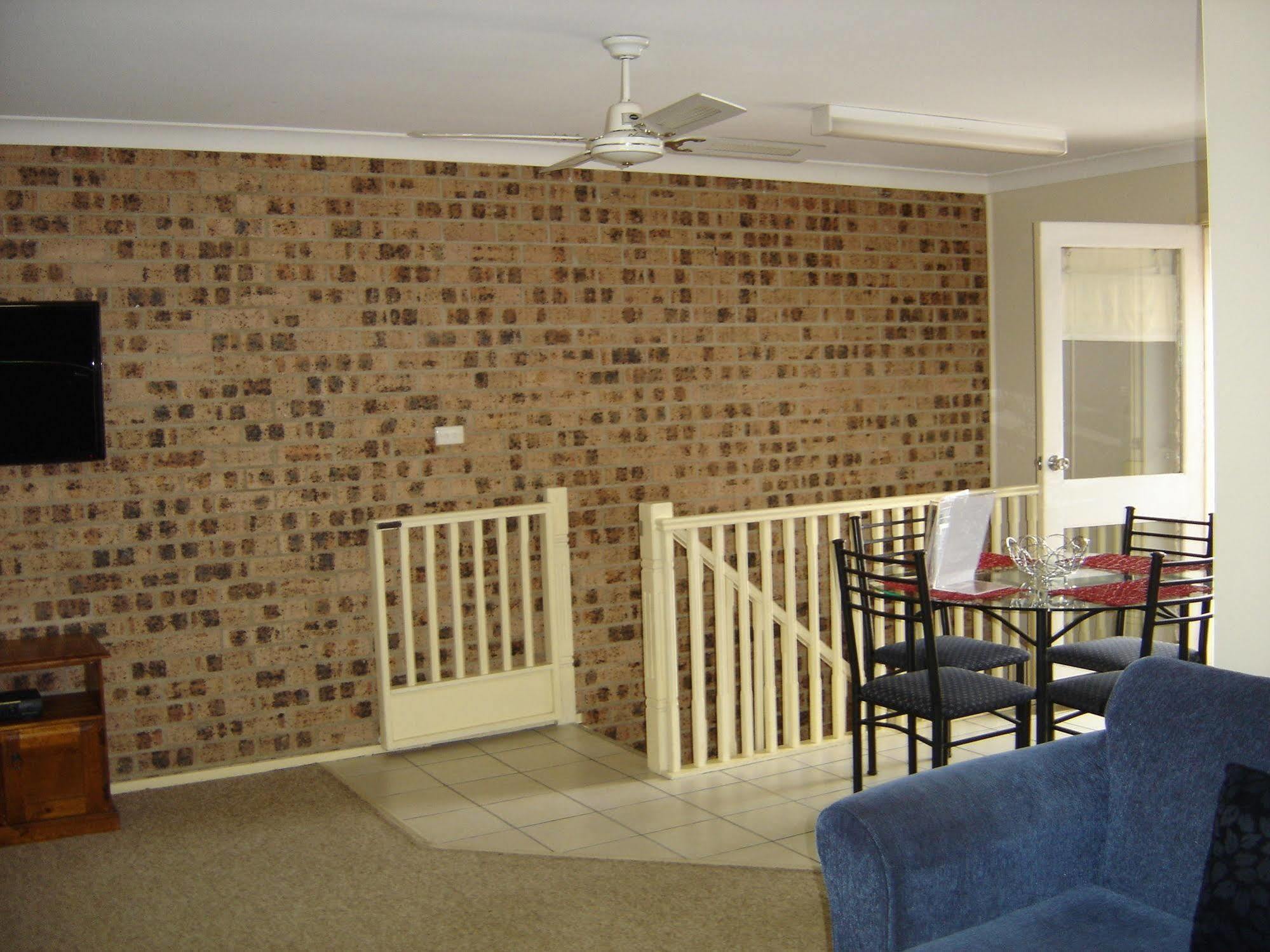 Avaleen Lodge Motor Inn Nowra Kültér fotó