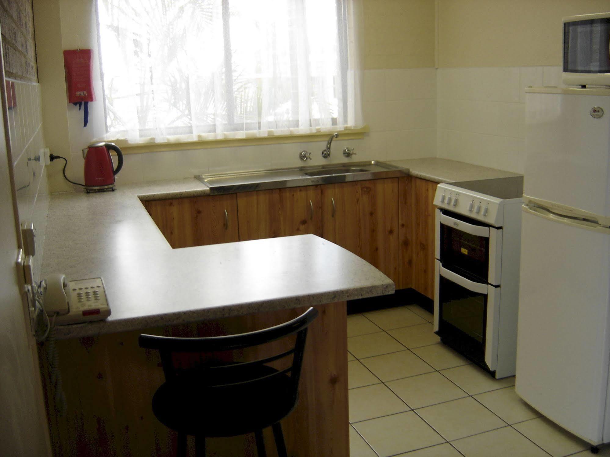 Avaleen Lodge Motor Inn Nowra Kültér fotó